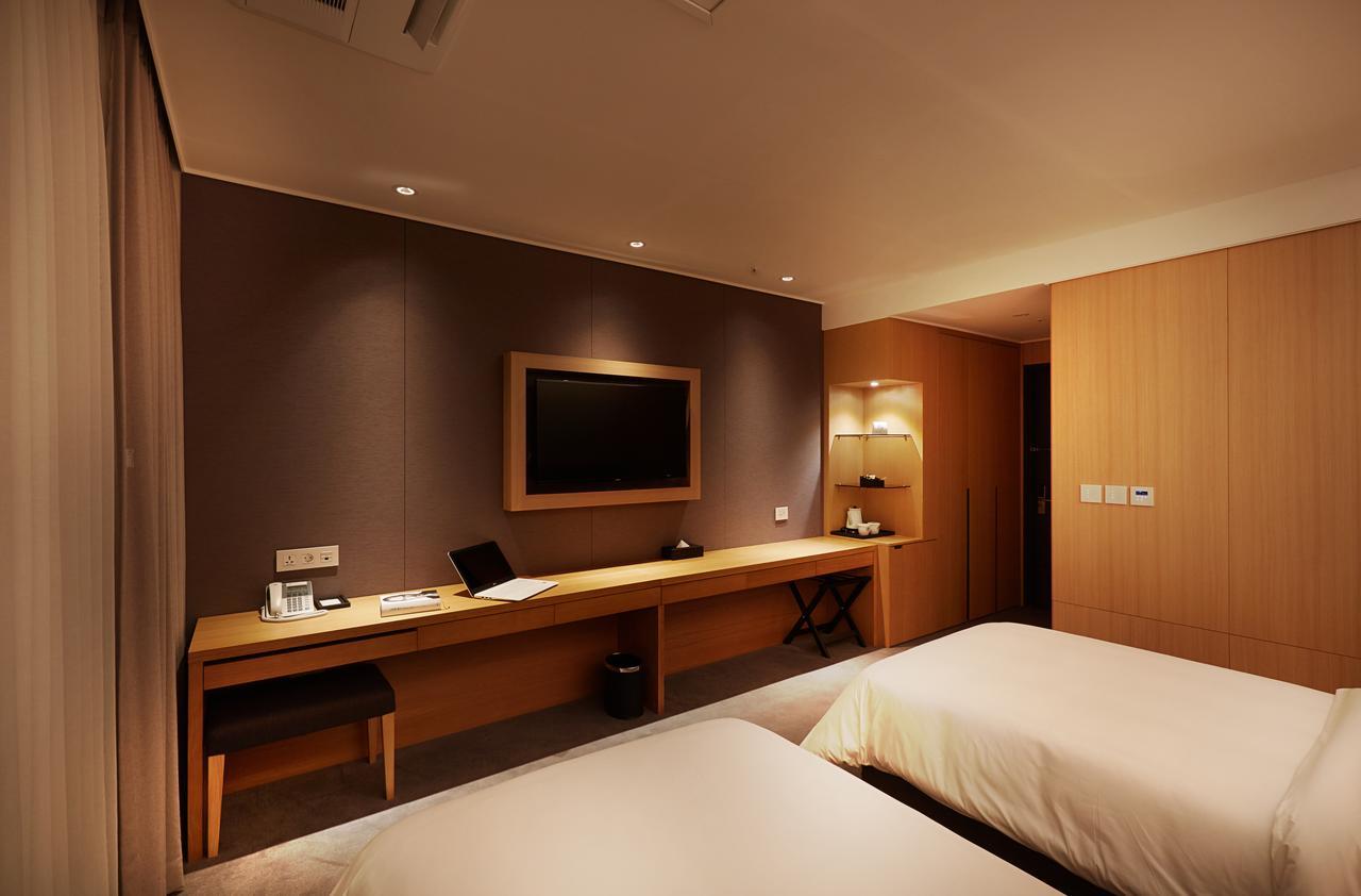 Osong H Hotel Sejong City Cheongju Dış mekan fotoğraf