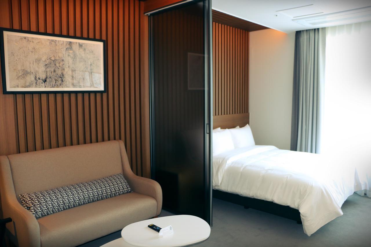 Osong H Hotel Sejong City Cheongju Dış mekan fotoğraf