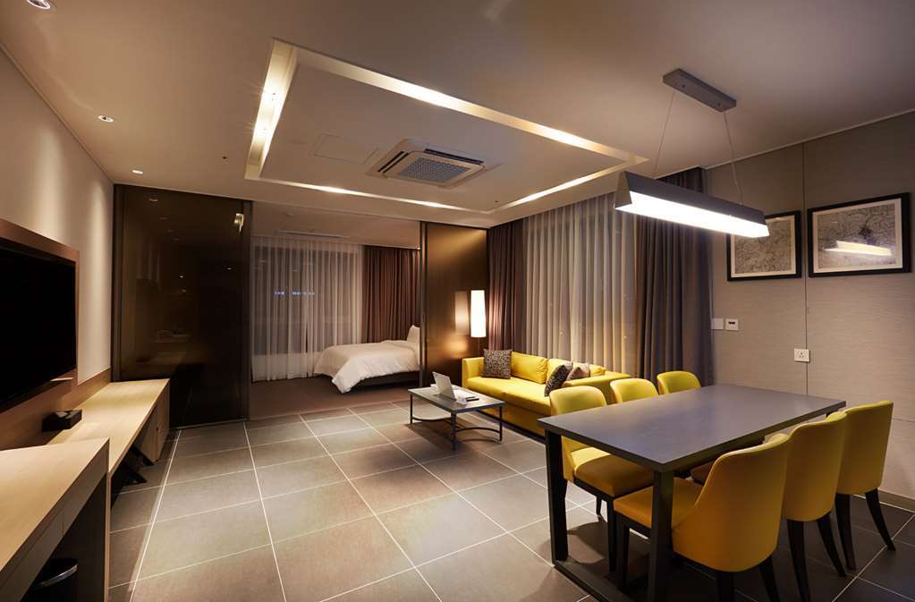 Osong H Hotel Sejong City Cheongju Oda fotoğraf